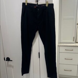 Heritage Men's Black Chinos